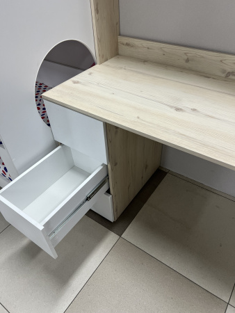 Стол письменный Практик 1200 мм (белый). Левый/правый от Династия Kids