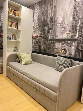 Мягкая кровать Слайт Полоса 80х190 (прямая спинка). Велюр Тедди  от Династия Kids