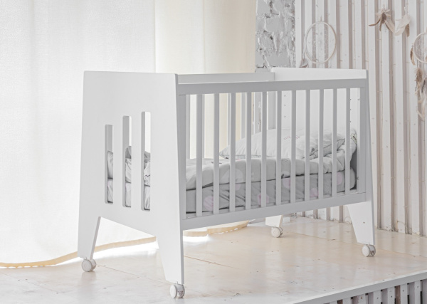 Кроватка-стол Миа 120х60 белый/белый 