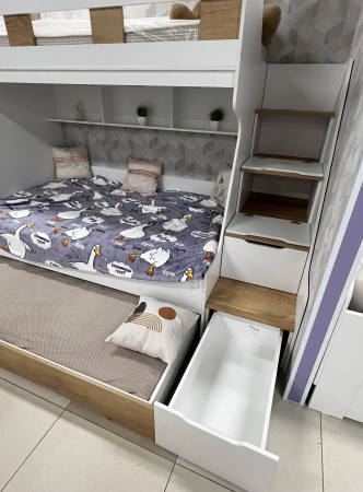 Кровать РУМ 120х200 (корпус белый + фасады дуб золотистый)