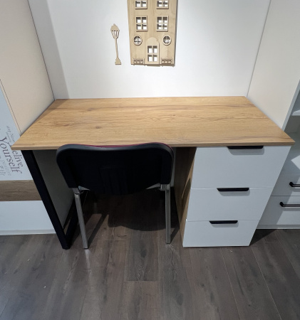 Стол 1200 мм коллекции Брайт Золотистый от Династия Kids